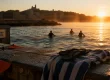 Silhouette & bicyclette - aquabike marseille au front de mer à Marseille, golden hour